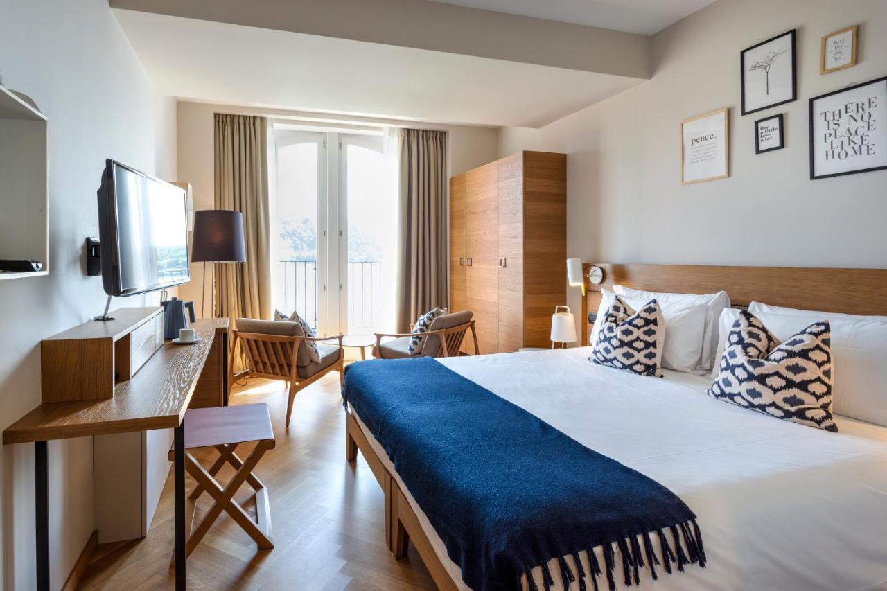 Hotel De Charme 4*